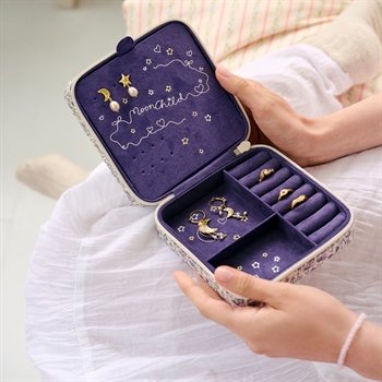 Maanesten - Amelia Jewelry Box Purple Heart  2